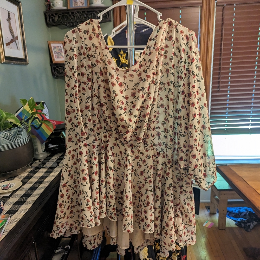 2X Hayden floral blouse